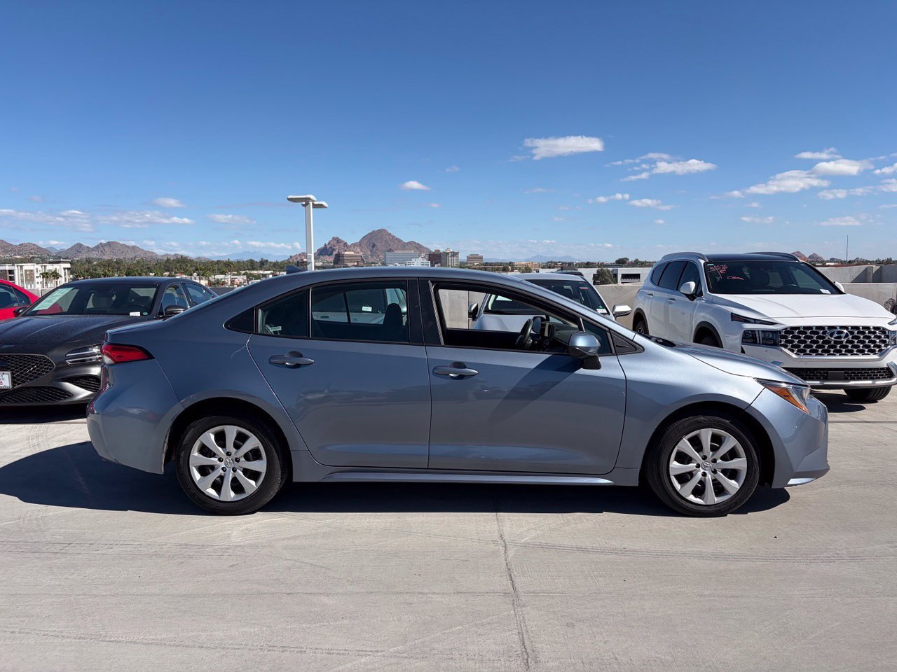 Used 2025 Toyota Corolla LE FWD image 3