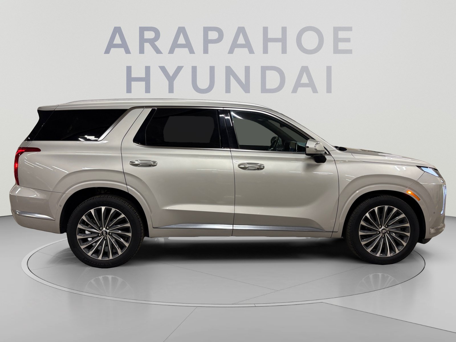 Used 2023 Hyundai Palisade Calligraphy AWD/4WD image 6