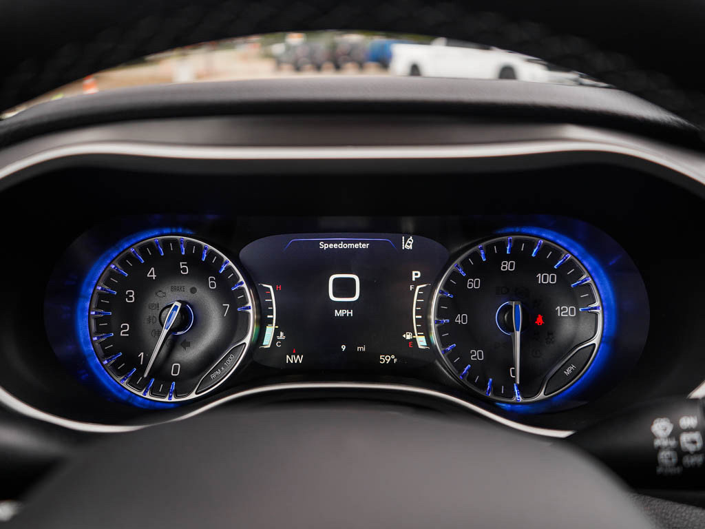New 2026 Chrysler Pacifica Select AWD/4WD image 24