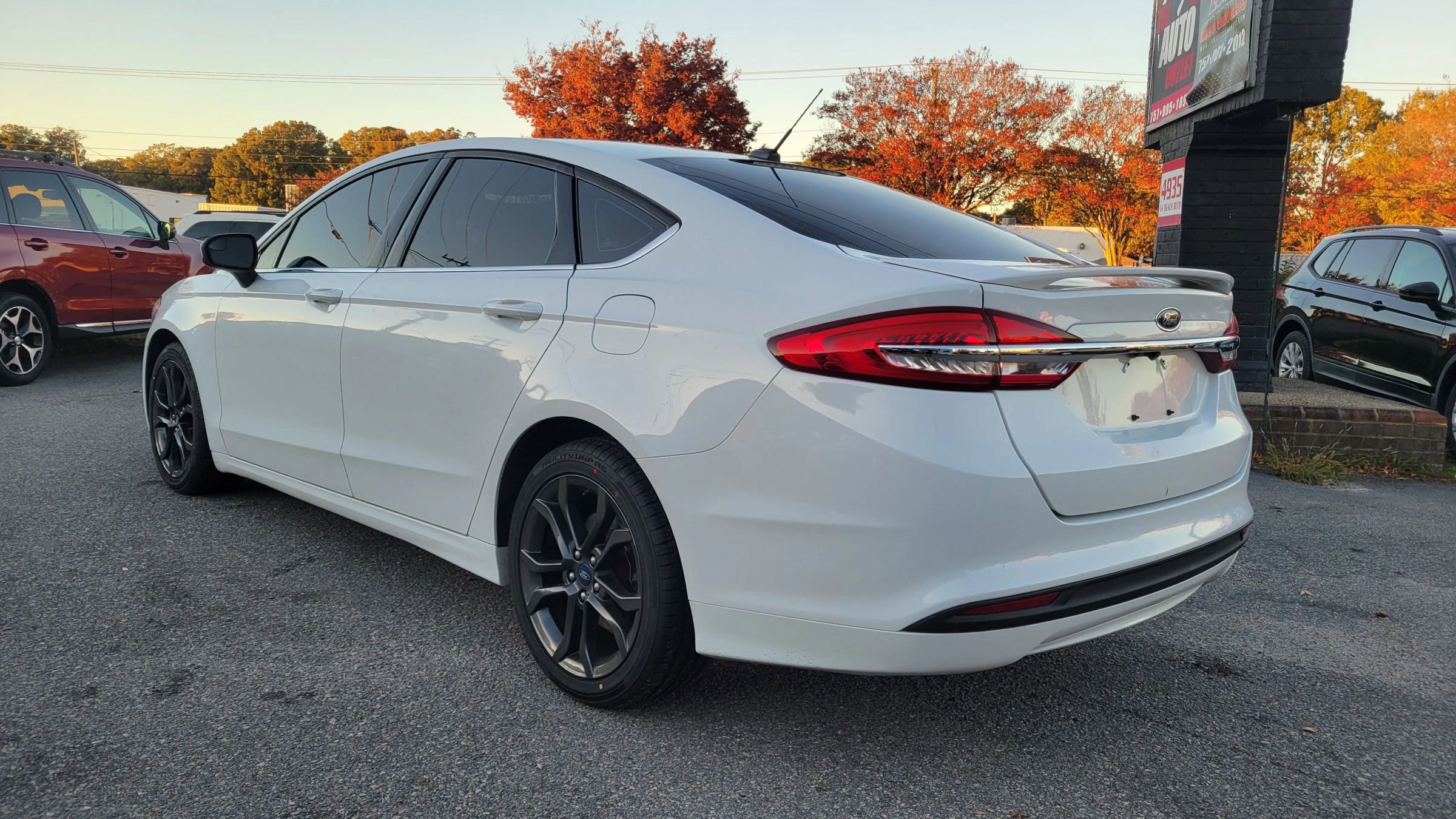Used 2018 Ford Fusion S w/ Equipment Group 101A image 3