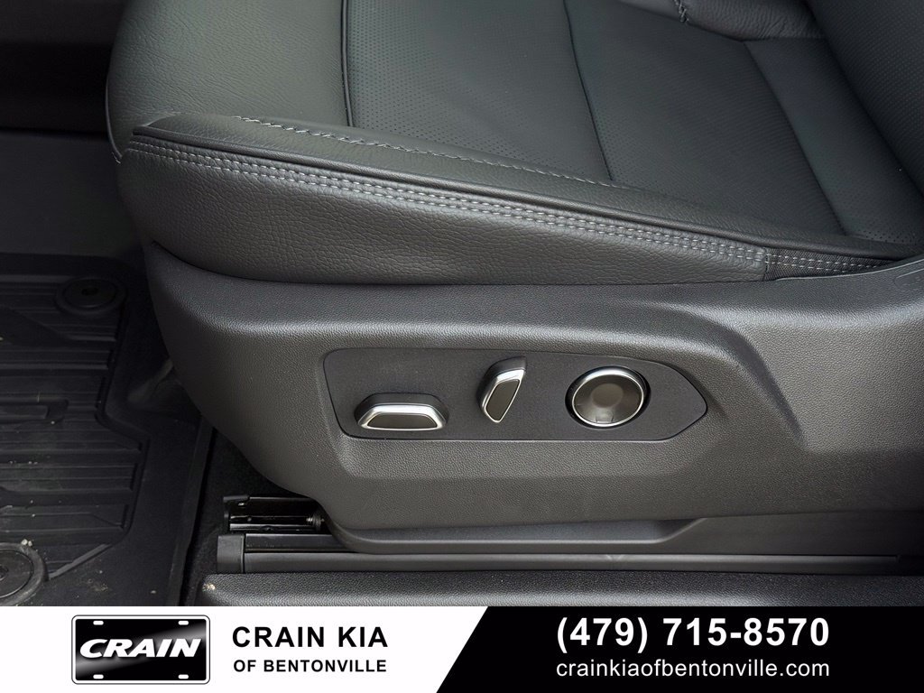 Used 2026 GMC Yukon XL Denali w/ Denali Reserve Package AWD/4WD image 21