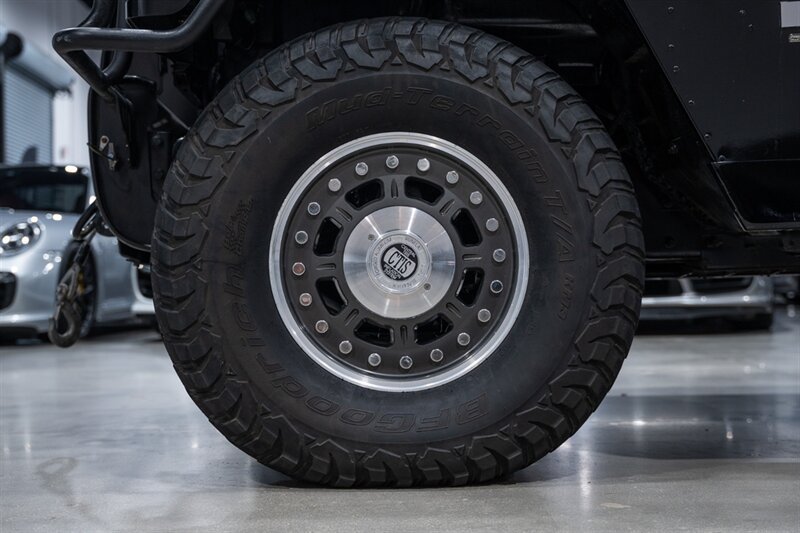 Used 2006 HUMMER H1 4-Door Wagon AWD/4WD image 11