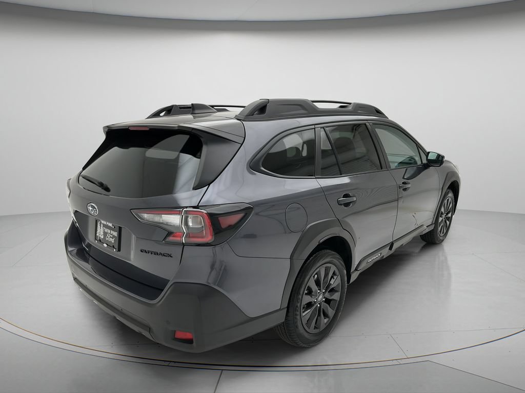 Used 2025 Subaru Outback Onyx Edition AWD/4WD image 4
