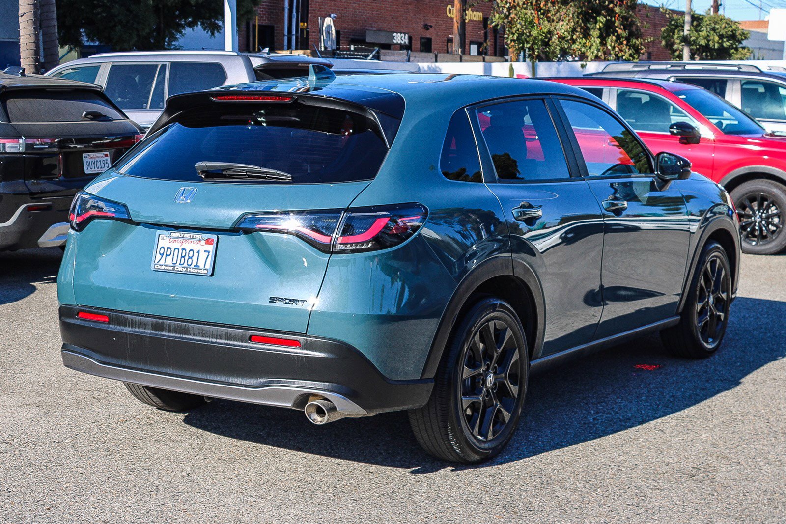 Certified 2025 Honda HR-V Sport image 9