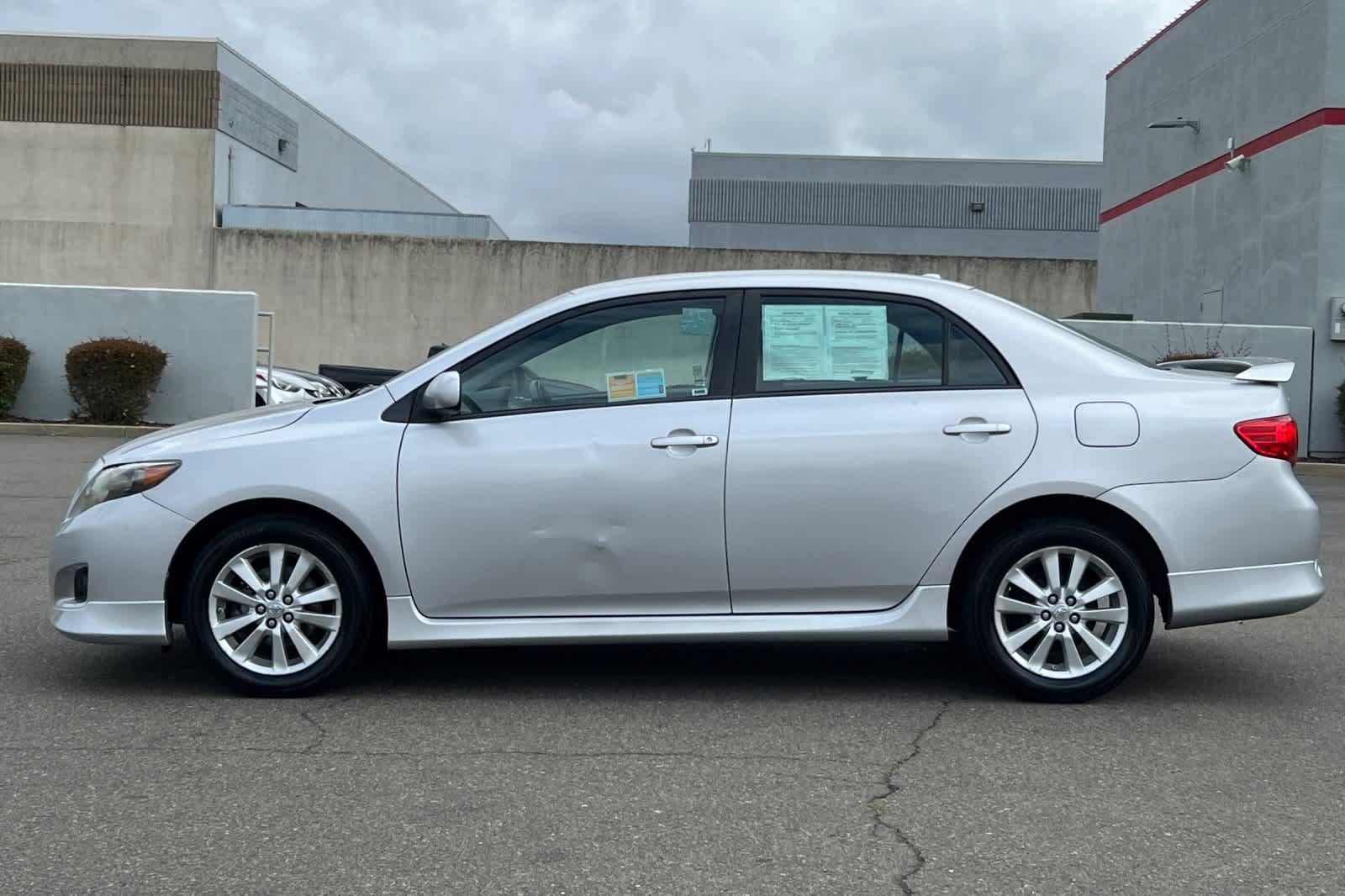 Used 2010 Toyota Corolla S FWD image 9