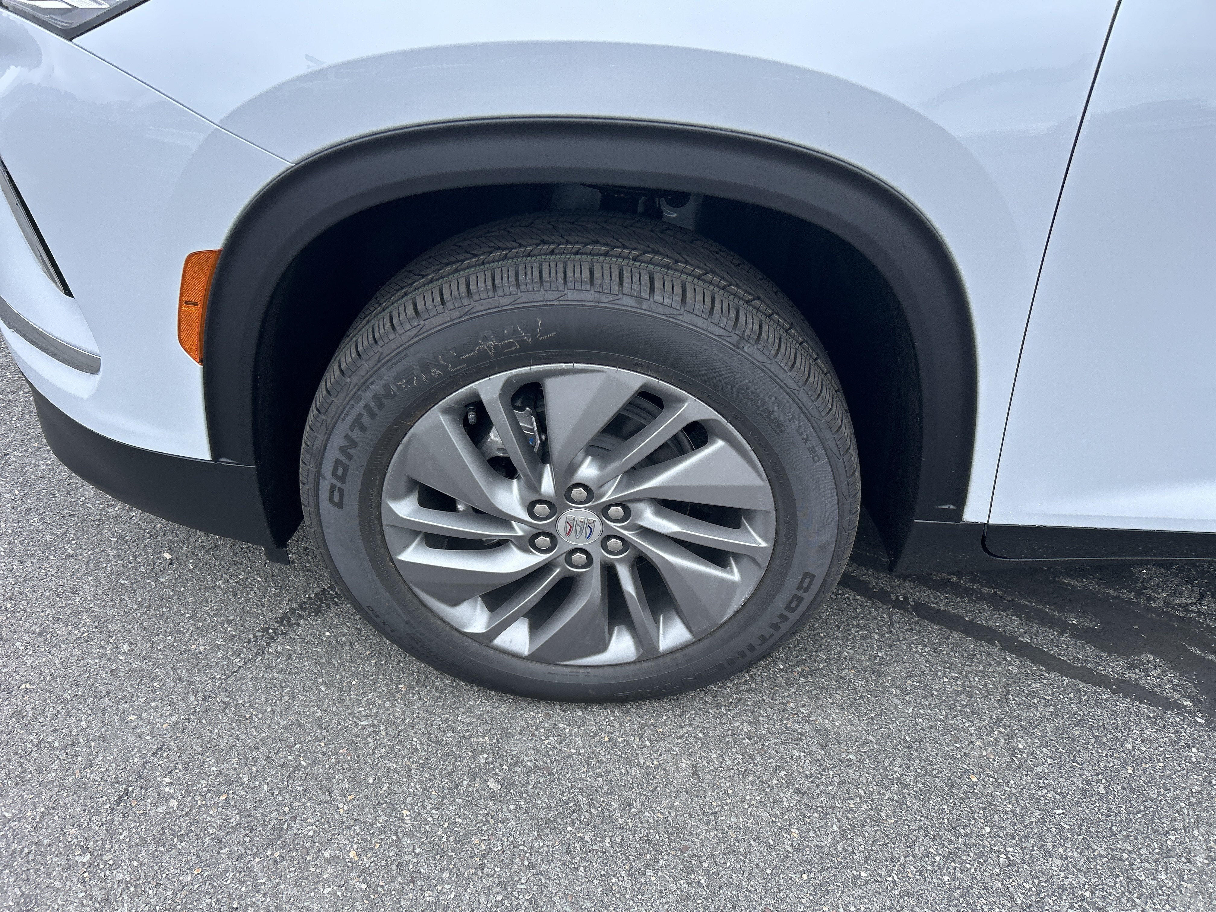 New 2027 Buick Enclave Preferred w/ Power Package AWD/4WD image 3