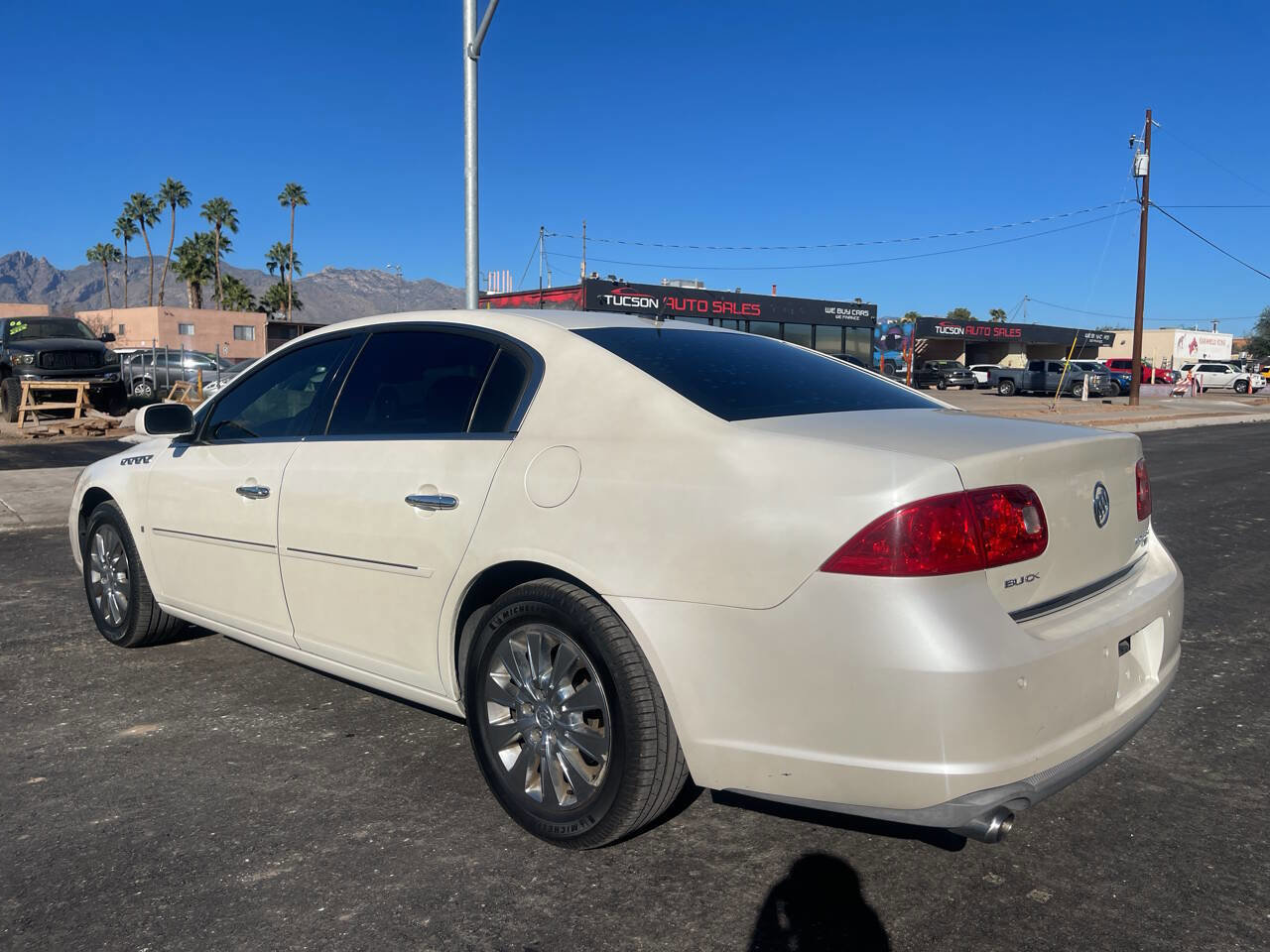 Used 2008 Buick Lucerne CXL w/ Ultra Confidence Package FWD image 6