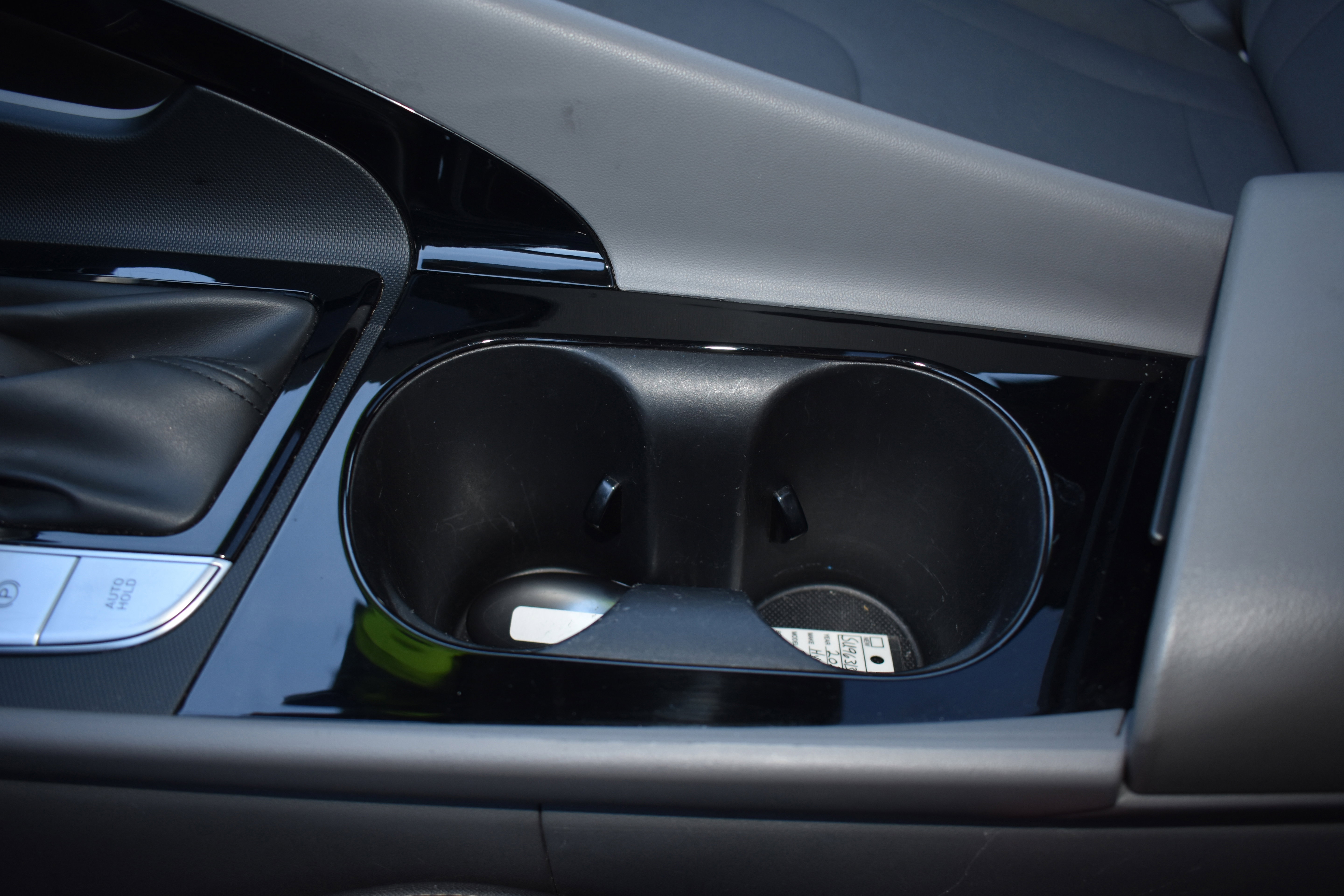 Used 2025 Hyundai Elantra SEL image 23