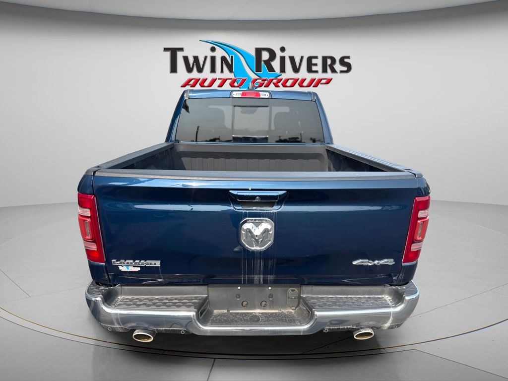 Used 2023 RAM 1500 Laramie AWD/4WD image 3