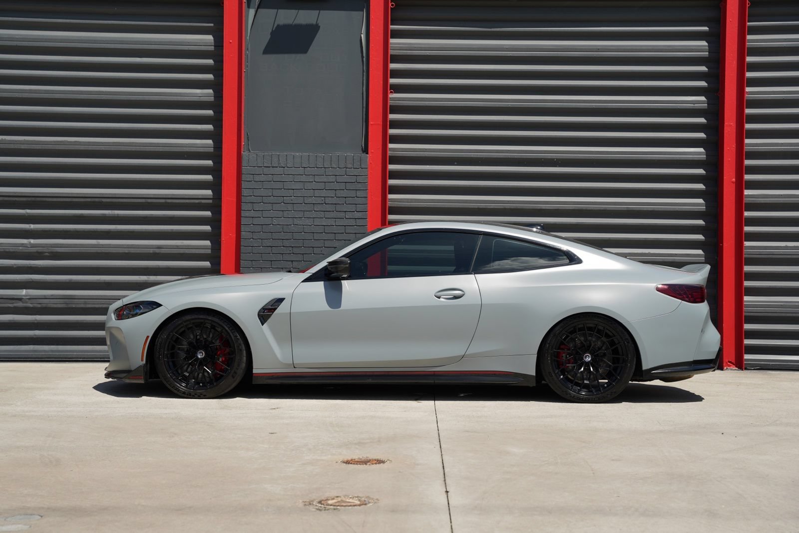 Used 2023 BMW M4 CSL RWD image 12