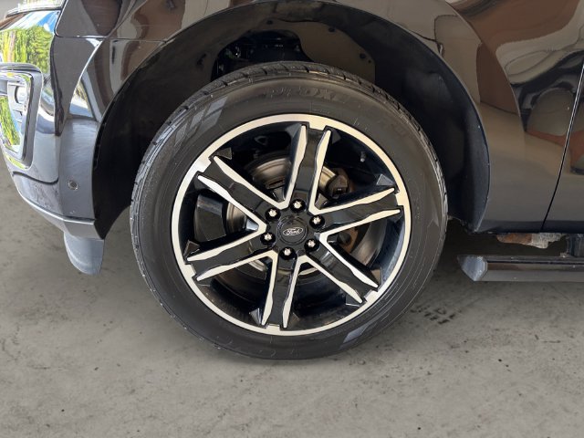 Used 2021 Ford Expedition Limited AWD/4WD image 14