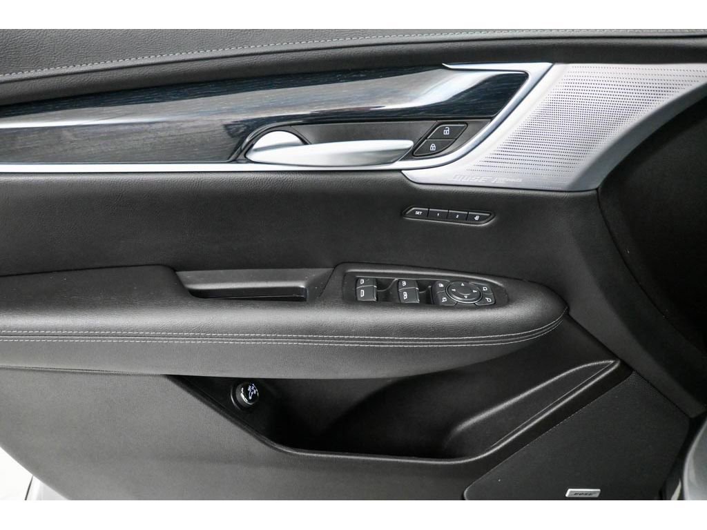 Used 2024 Cadillac XT5 Premium Luxury image 23