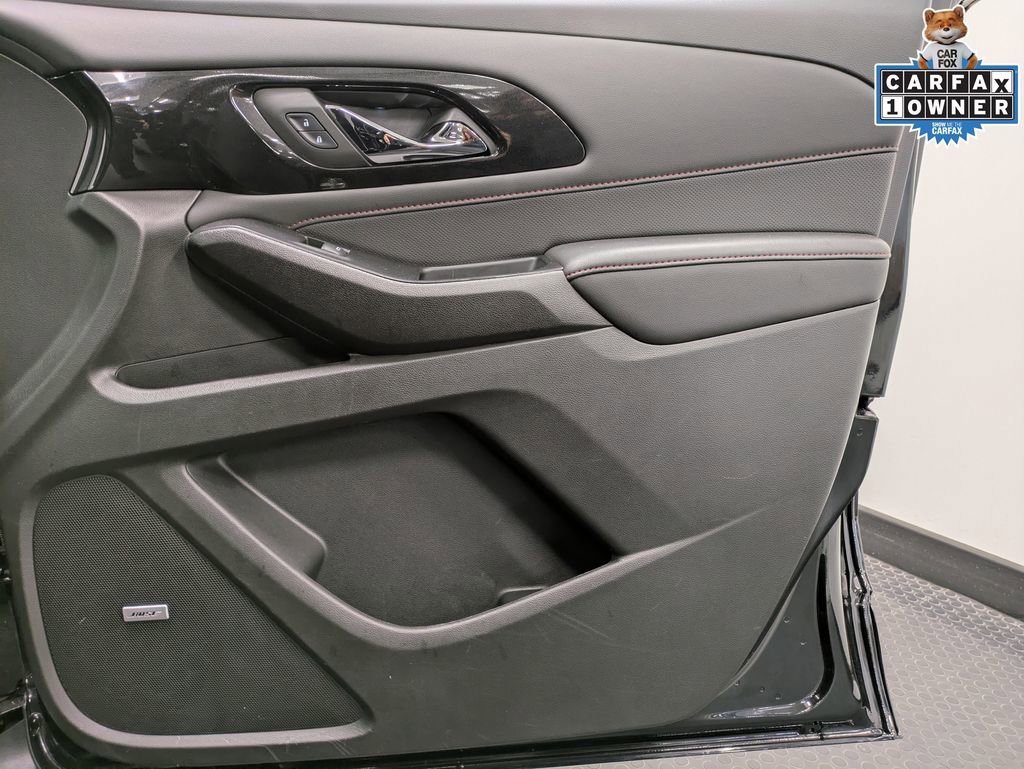 Used 2023 Chevrolet Traverse RS w/ LPO, Floor Liner Package AWD/4WD image 28