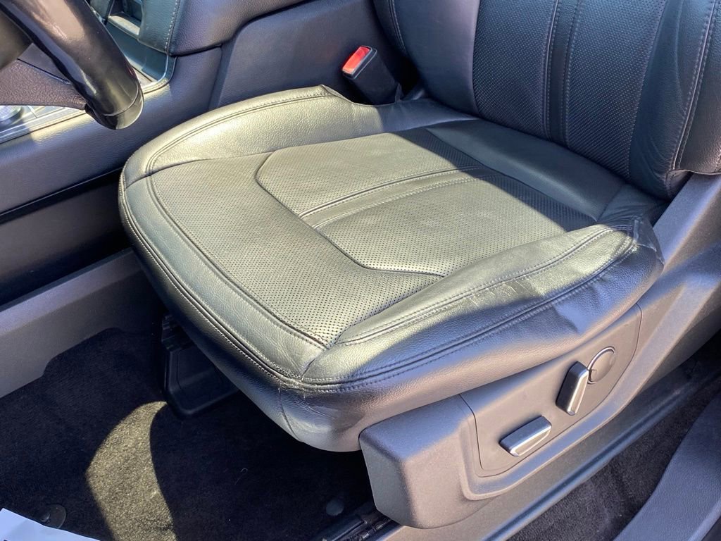 Used 2018 Ford Expedition Max Limited w/ Equipment Group 301A RWD image 23