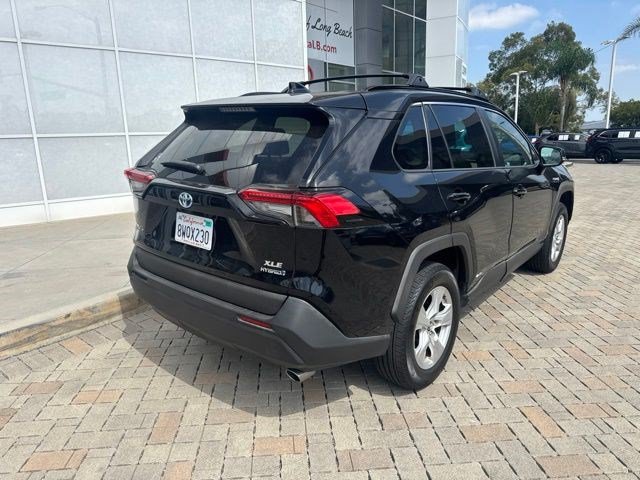 Used 2020 Toyota RAV4 XLE w/ Convenience Package AWD/4WD image 7