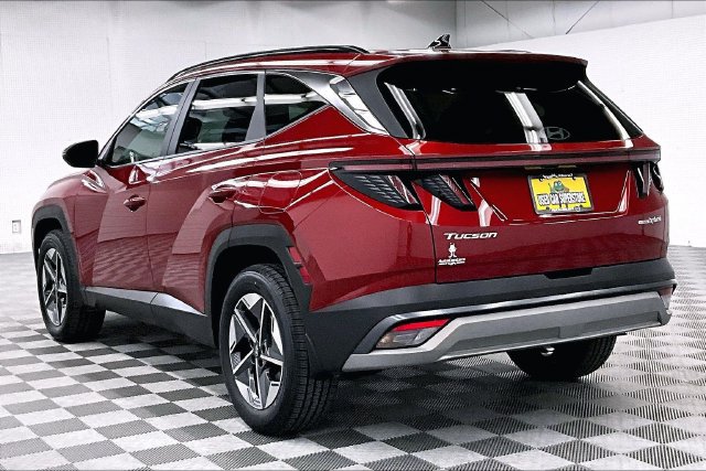 Used 2025 Hyundai Tucson SEL AWD/4WD image 2