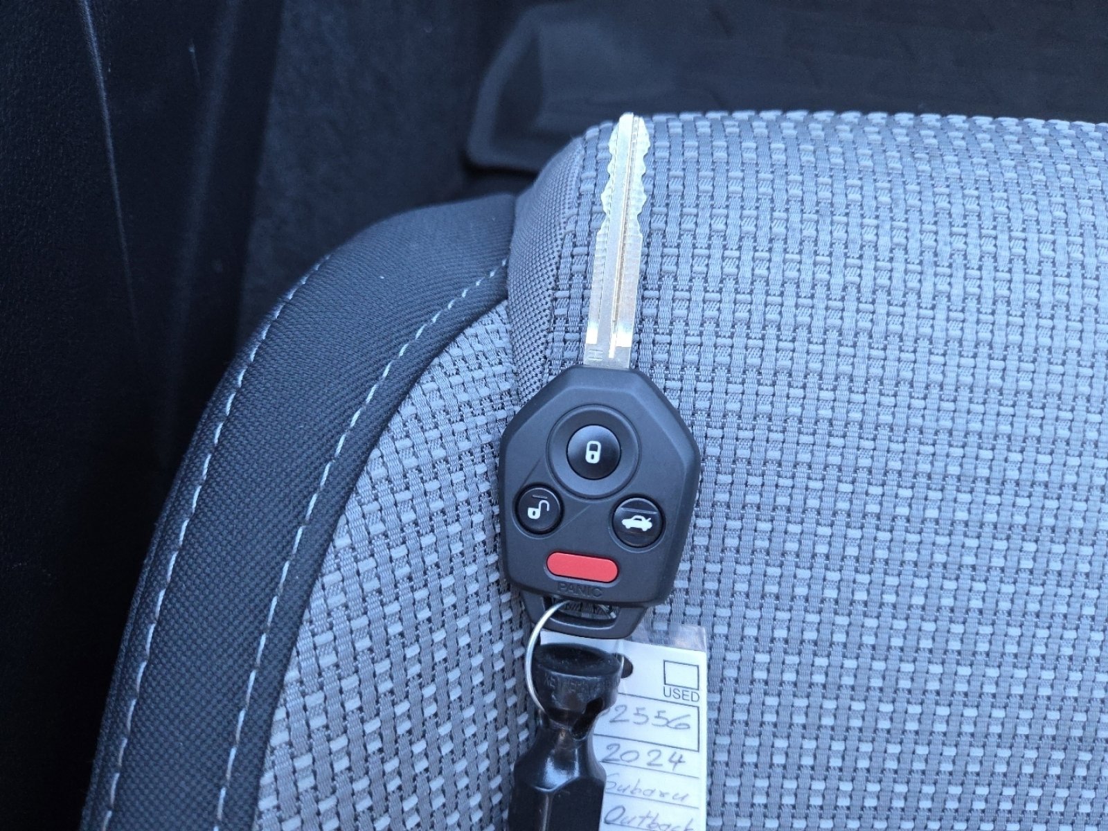 Used 2024 Subaru Outback Premium image 32