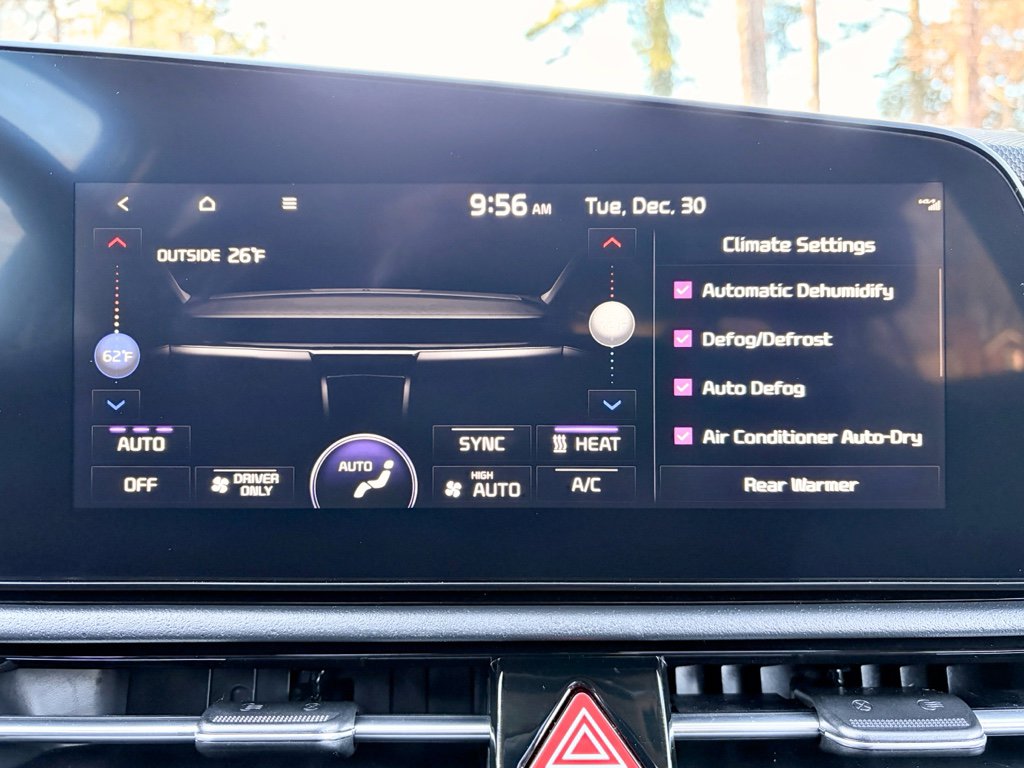 Used 2024 Kia Niro Wave w/ Wave Preserve Package image 14