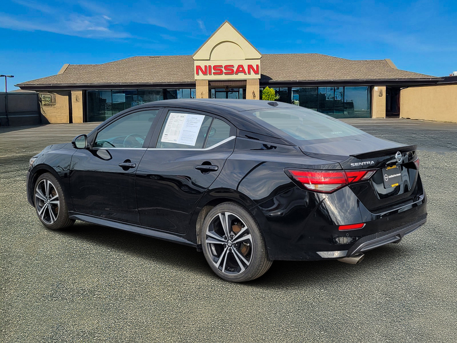 Certified 2023 Nissan Sentra SR image 3