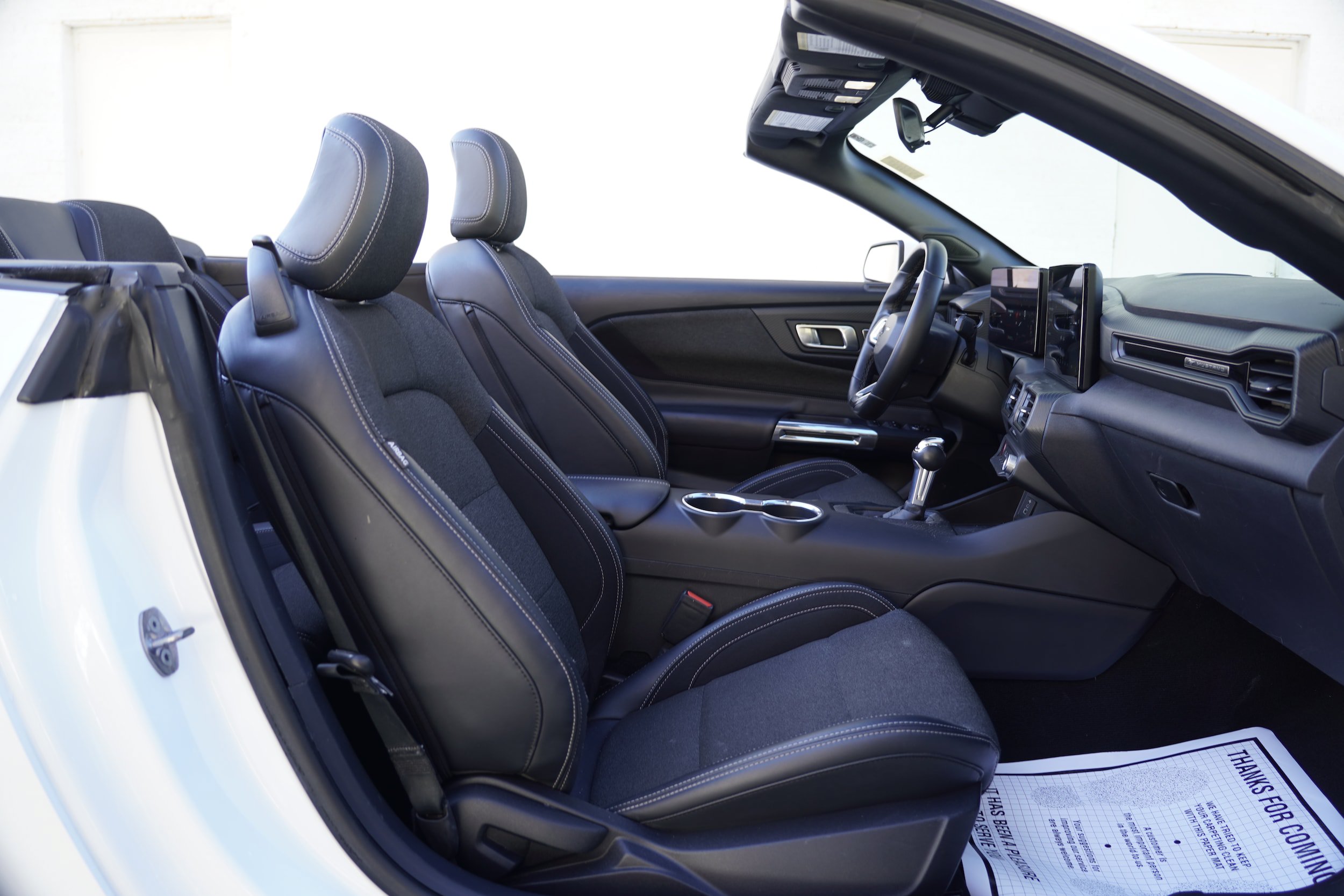 Used 2024 Ford Mustang Convertible RWD image 24