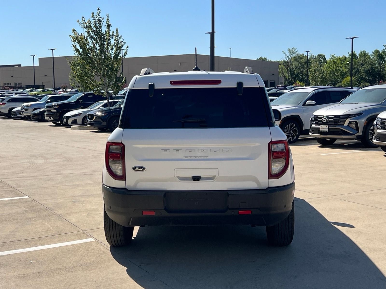 Used 2022 Ford Bronco Sport Outer Banks w/ Tech Package AWD/4WD image 11