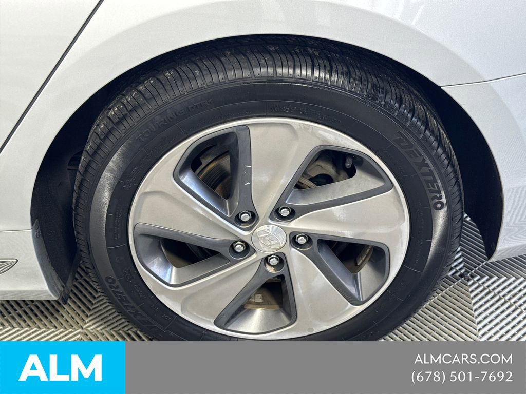 Used 2017 Hyundai Sonata Limited w/ Ultimate Package 02 image 22