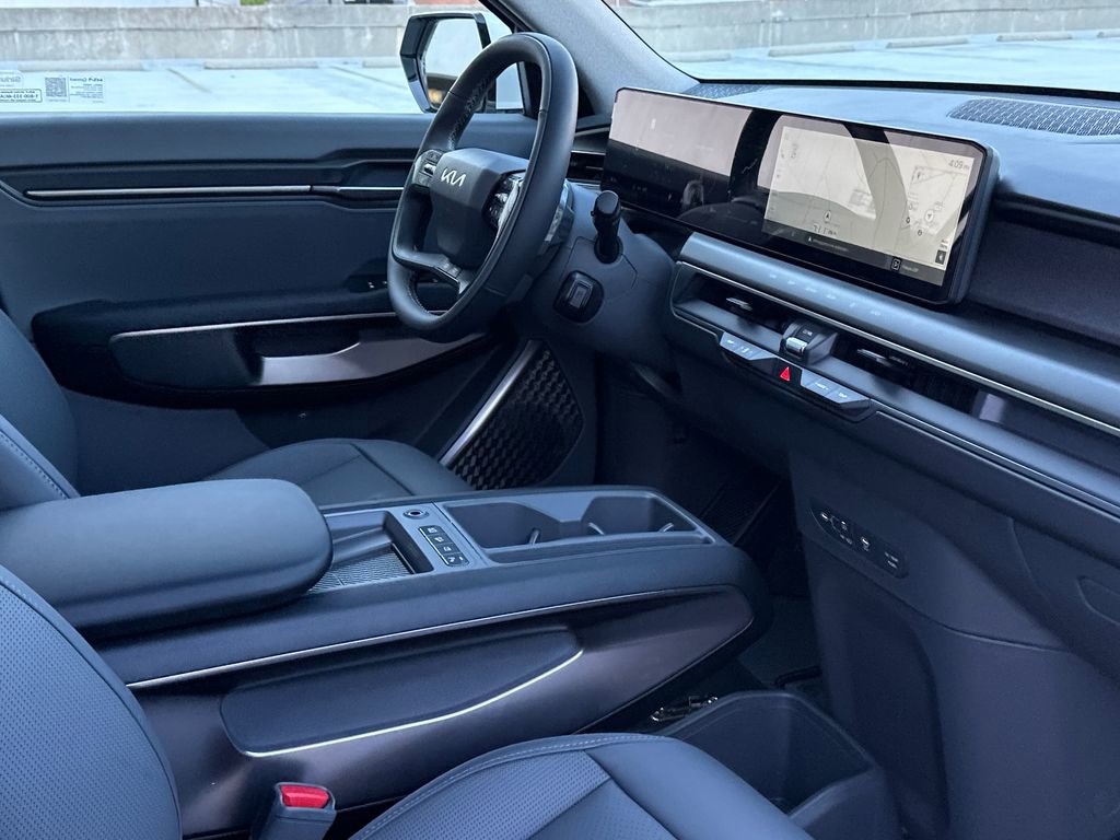 New 2026 Kia EV9 Wind AWD/4WD image 16