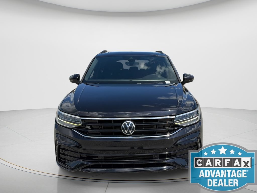 Used 2023 Volkswagen Tiguan SE R-Line FWD image 2