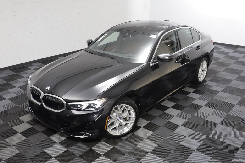 Used 2025 BMW 330i xDrive Sedan AWD/4WD image 2
