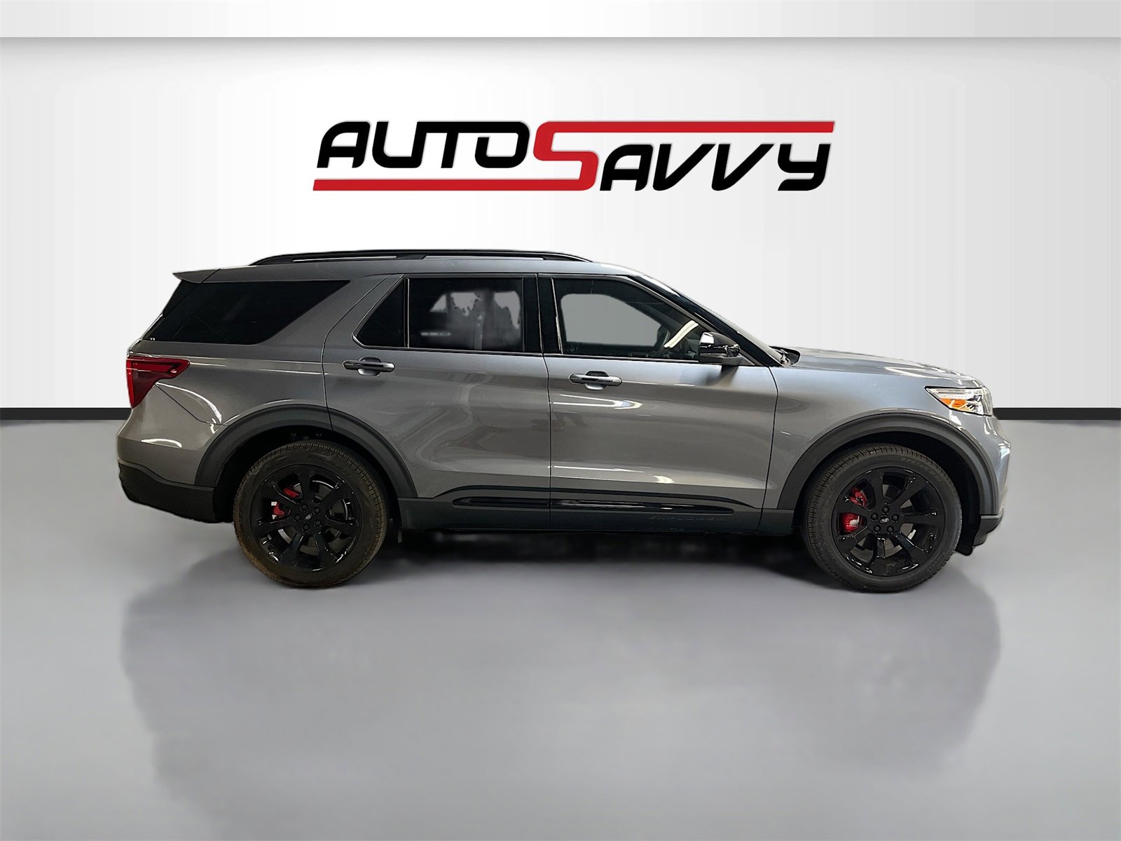 Used 2024 Ford Explorer ST w/ Equipment Group 401A image 8