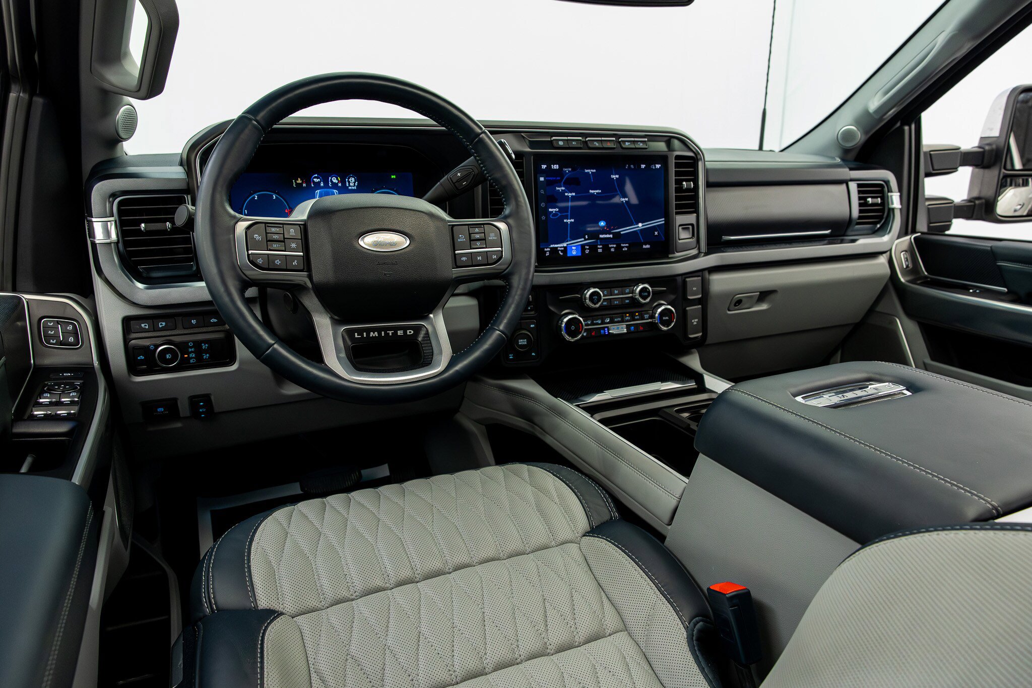 Used 2024 Ford F250 Limited w/ FX4 Off-Road Package AWD/4WD image 42