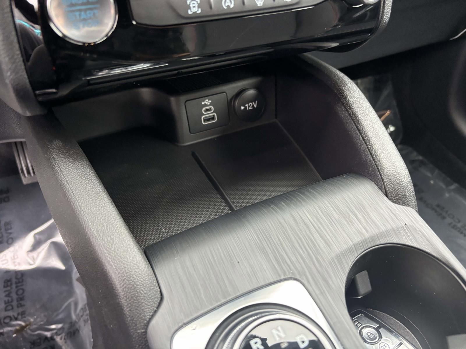 New 2026 Ford Escape ST-Line w/ Tech Pack #1 FWD image 24