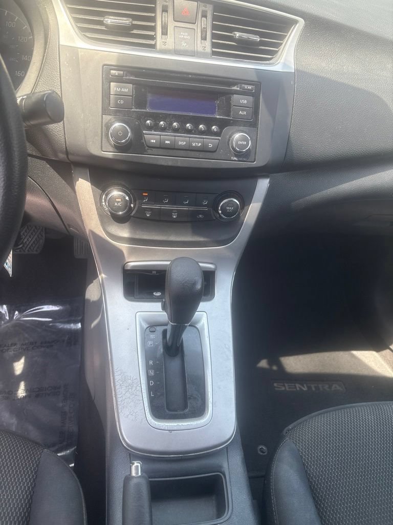 Used 2015 Nissan Sentra S FWD image 26