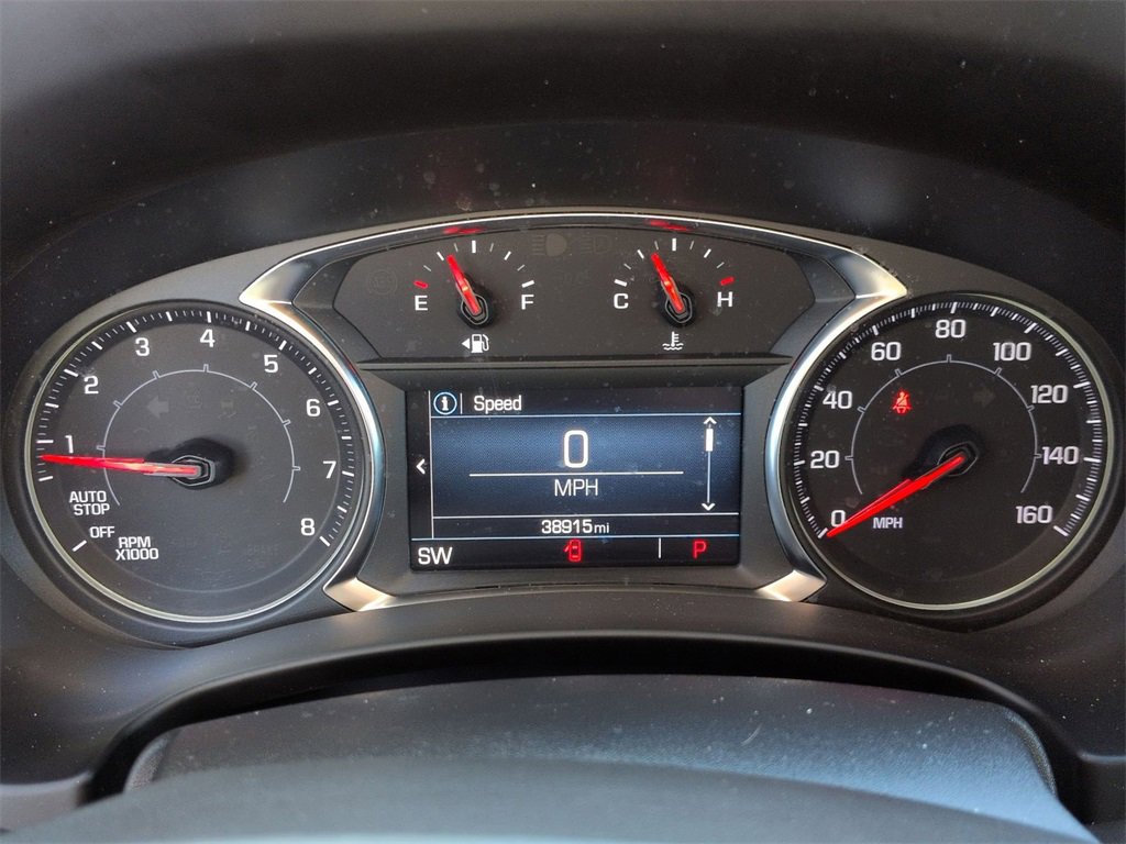 Used 2023 GMC Terrain SLE w/ Driver Convenience Package image 11