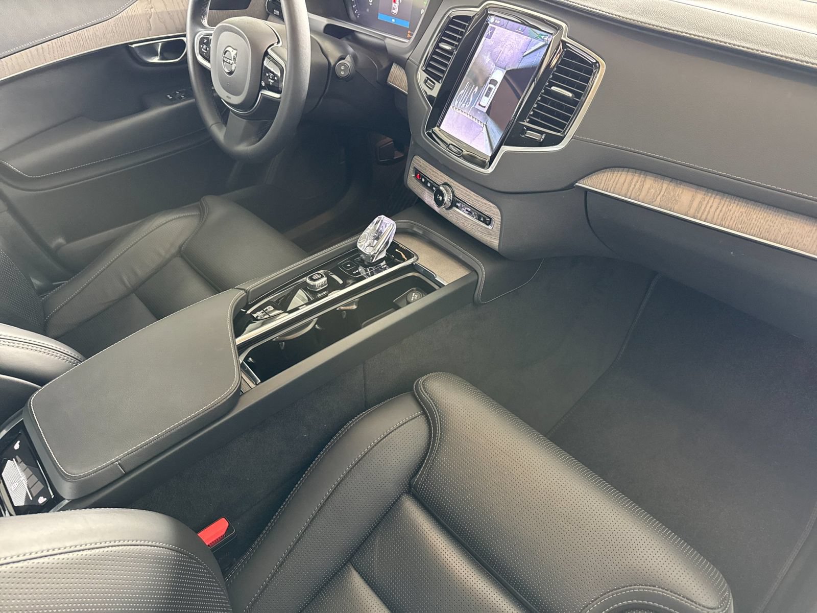 Certified 2023 Volvo XC90 T8 Ultimate w/ Protection Package AWD/4WD image 21