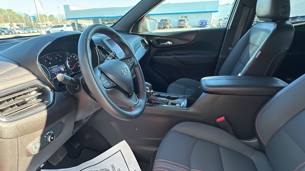 Used 2023 Chevrolet Equinox RS image 11