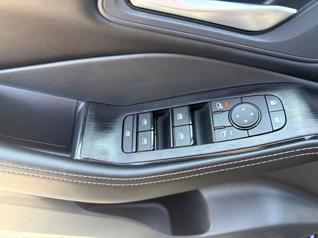 Used 2026 Nissan Rogue SV AWD/4WD image 10