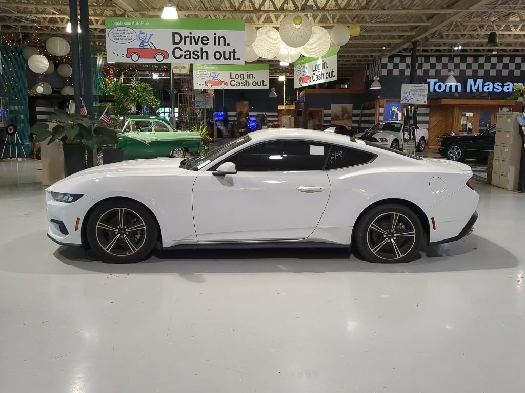 Used 2024 Ford Mustang Premium RWD image 11
