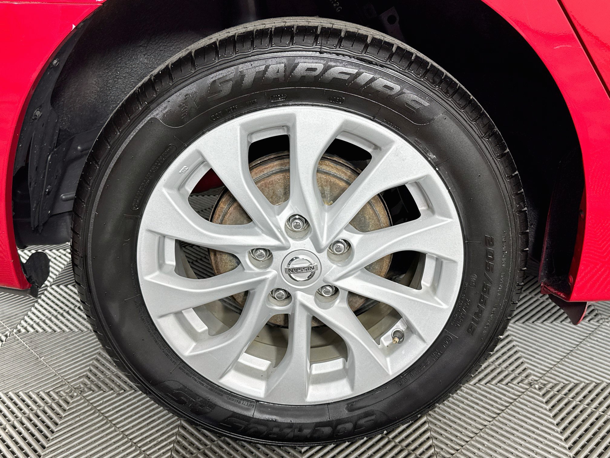 Used 2018 Nissan Sentra SV FWD image 57