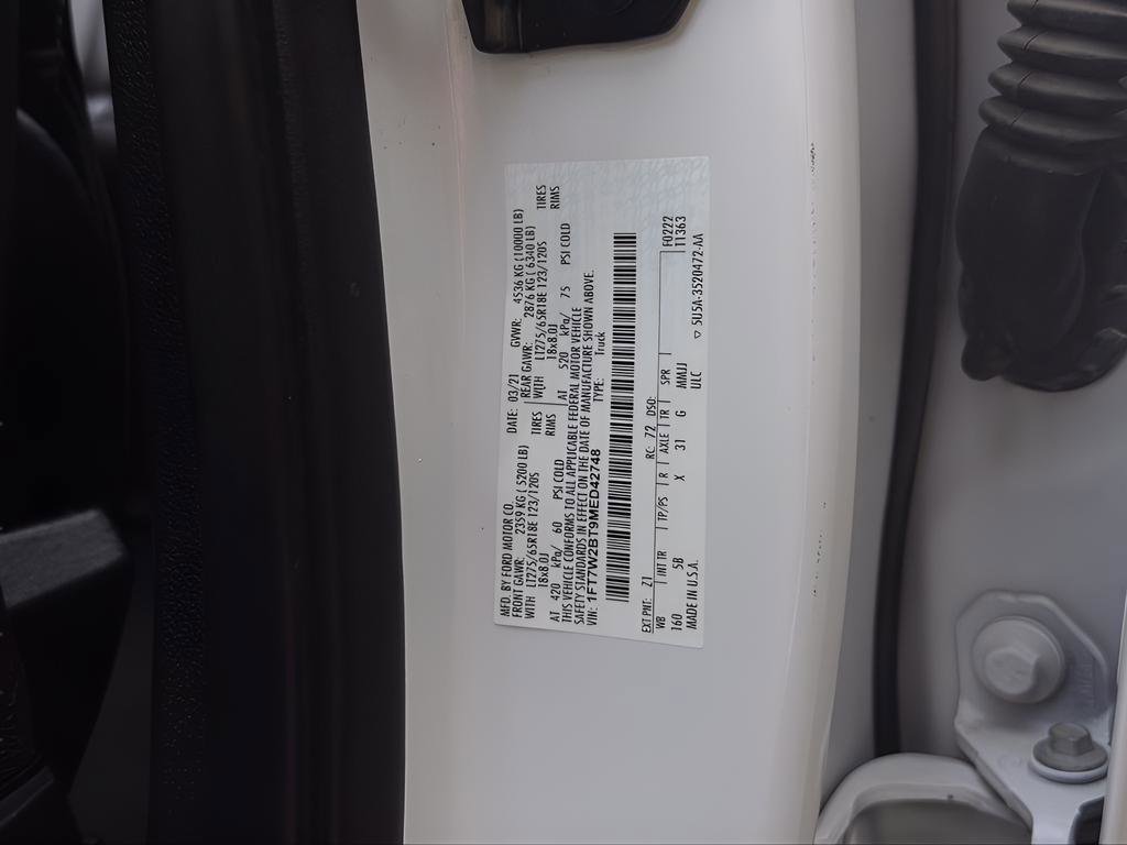 Used 2021 Ford F250 Lariat w/ Lariat Value Package image 30