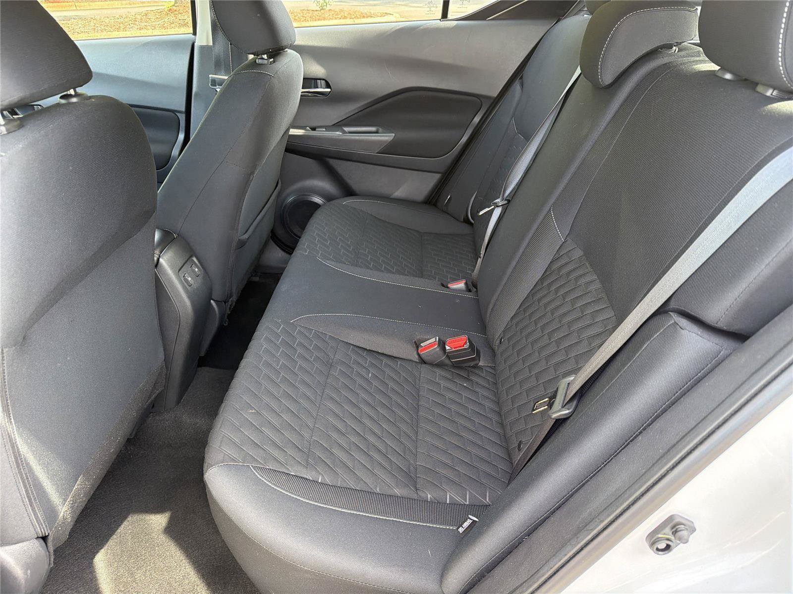 Used 2023 Nissan Kicks SV FWD image 29