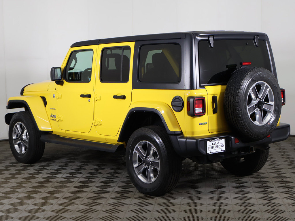 Used 2021 Jeep Wrangler Unlimited Sahara w/ Dual Top Group AWD/4WD image 6