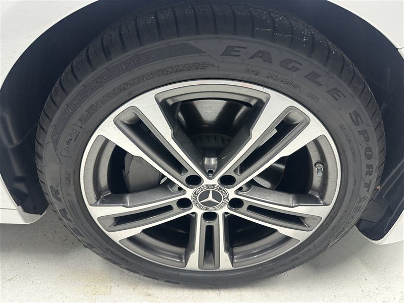 Used 2023 Mercedes-Benz E 350 4MATIC Sedan image 16