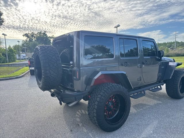 Used 2018 Jeep Wrangler Unlimited Rubicon AWD/4WD image 7