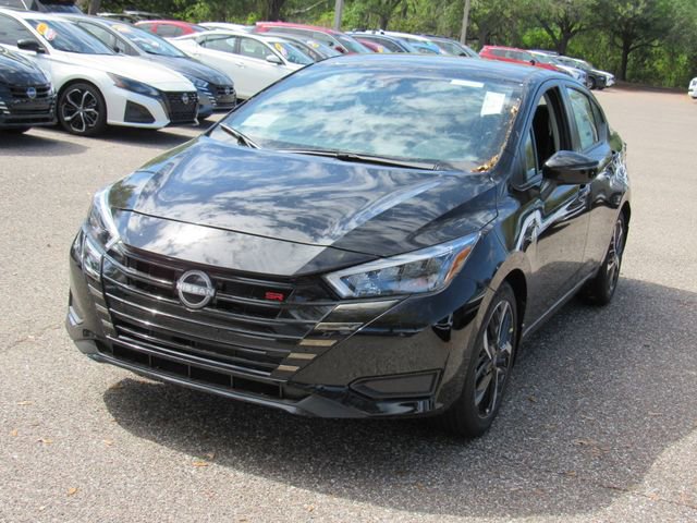 New 2025 Nissan Versa SR w/ Trunk Package FWD image 6