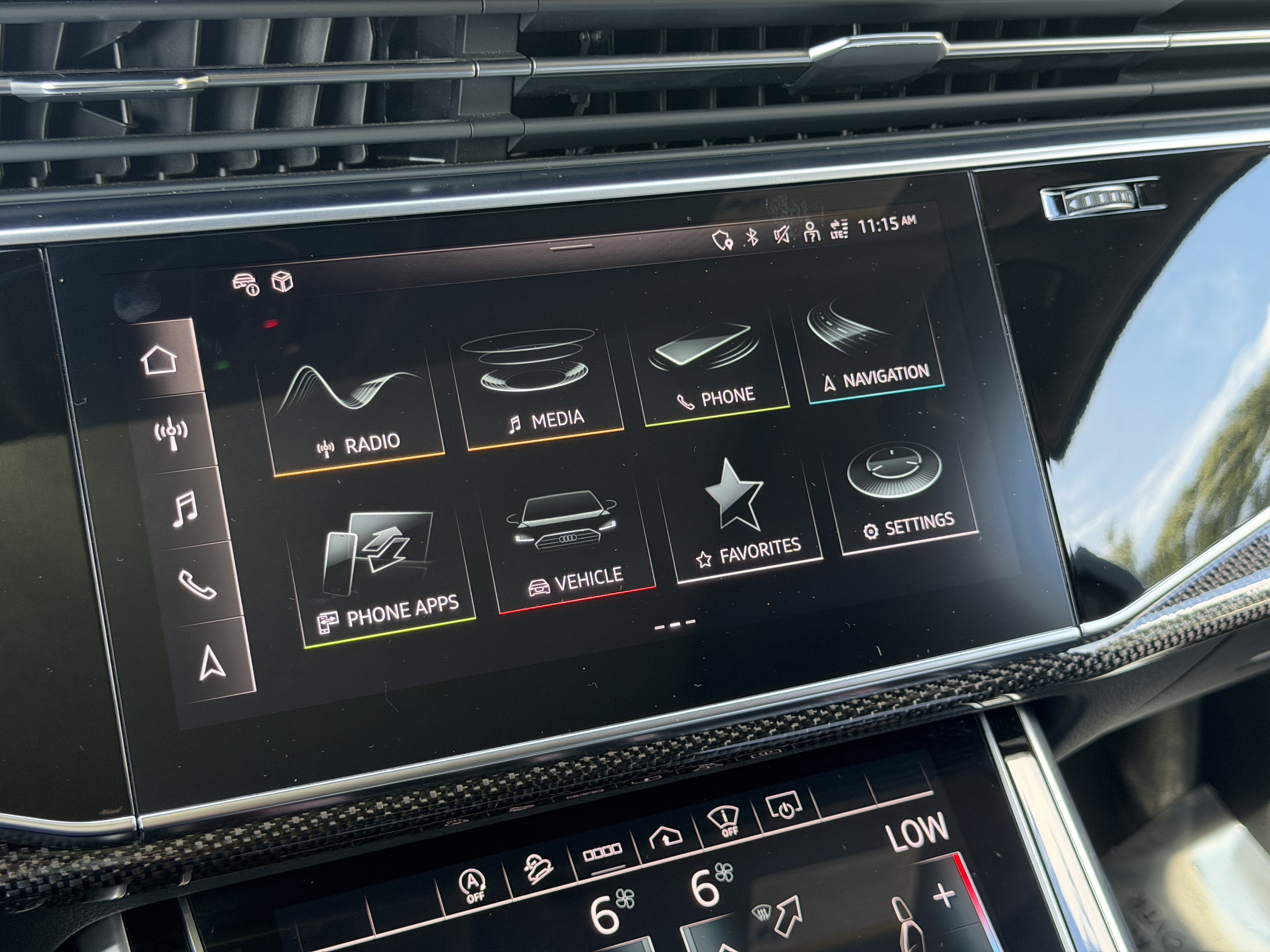 Used 2021 Audi SQ7 Prestige AWD/4WD image 25