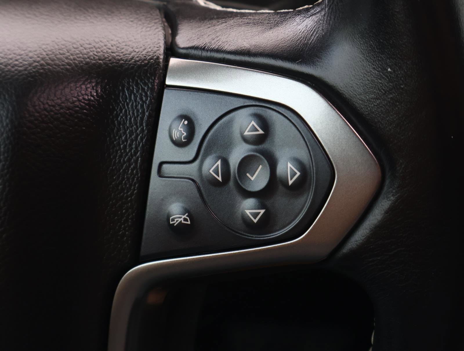 Used 2019 Chevrolet Tahoe LS image 26