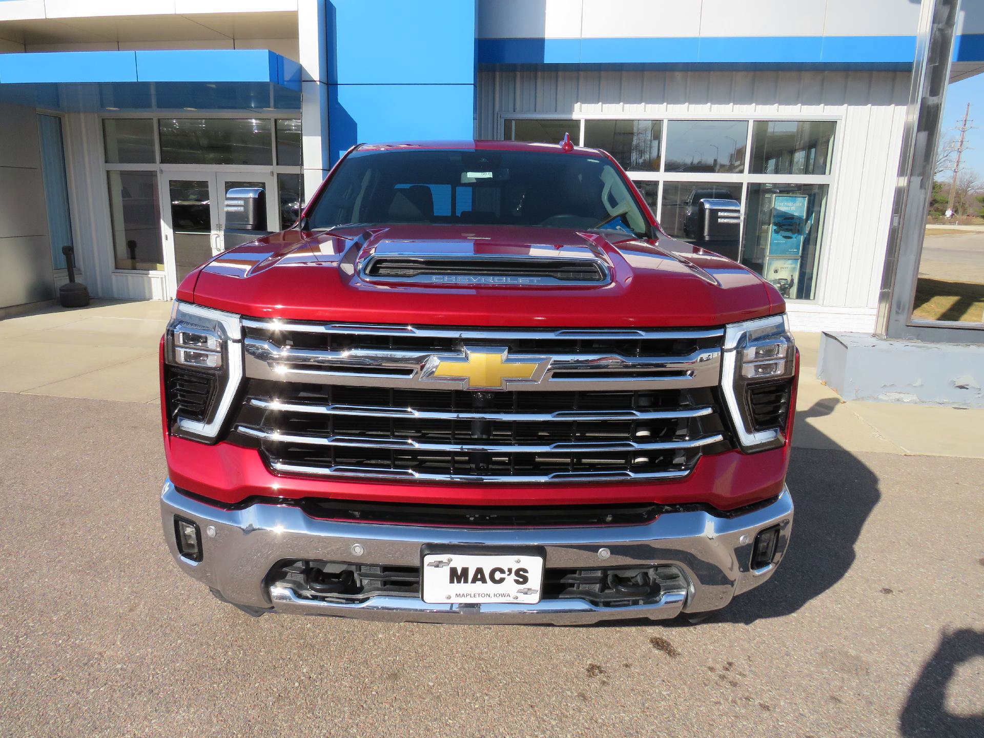 Used 2024 Chevrolet Silverado 2500 LTZ w/ LTZ Convenience Package image 17