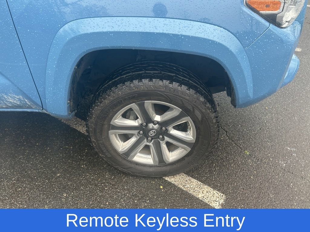 Used 2019 Toyota Tacoma Limited image 5