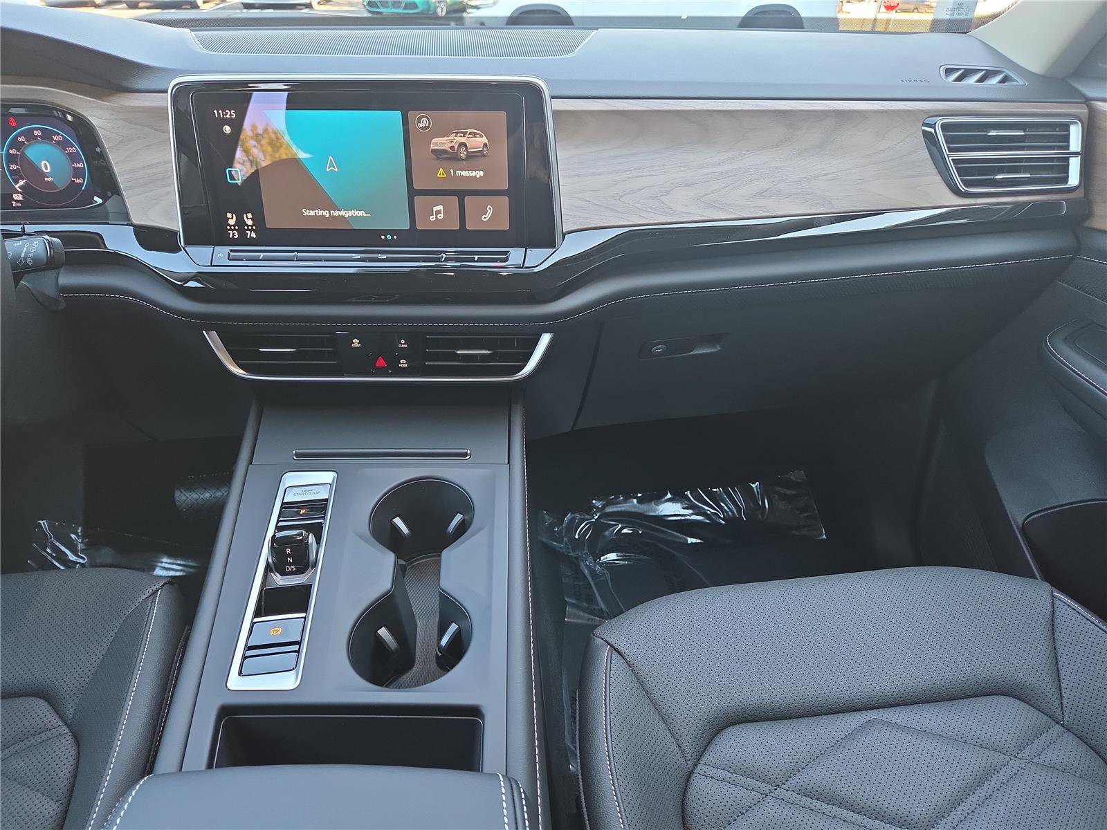 New 2026 Volkswagen Atlas SE image 17